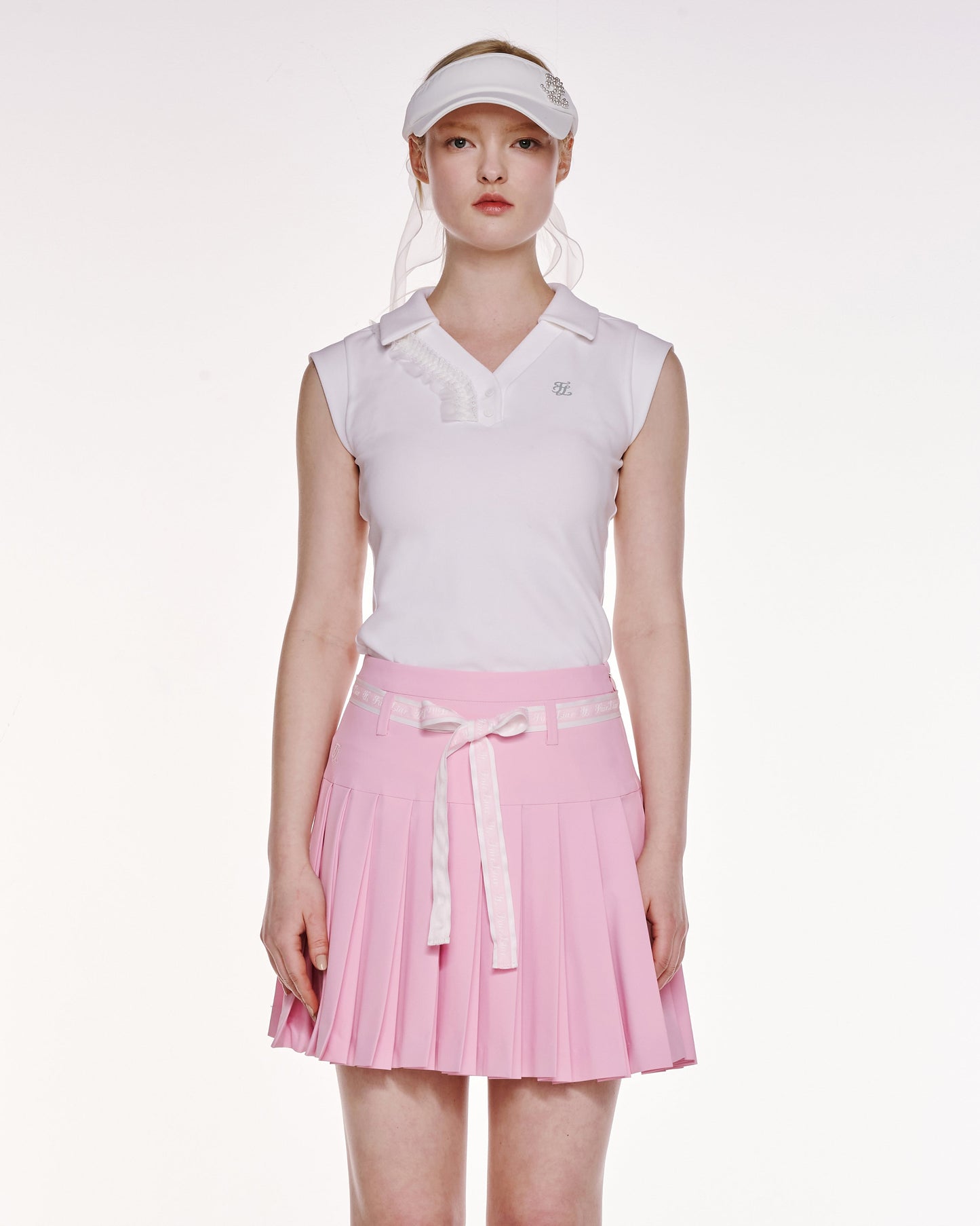 フリルVネックTシャツ