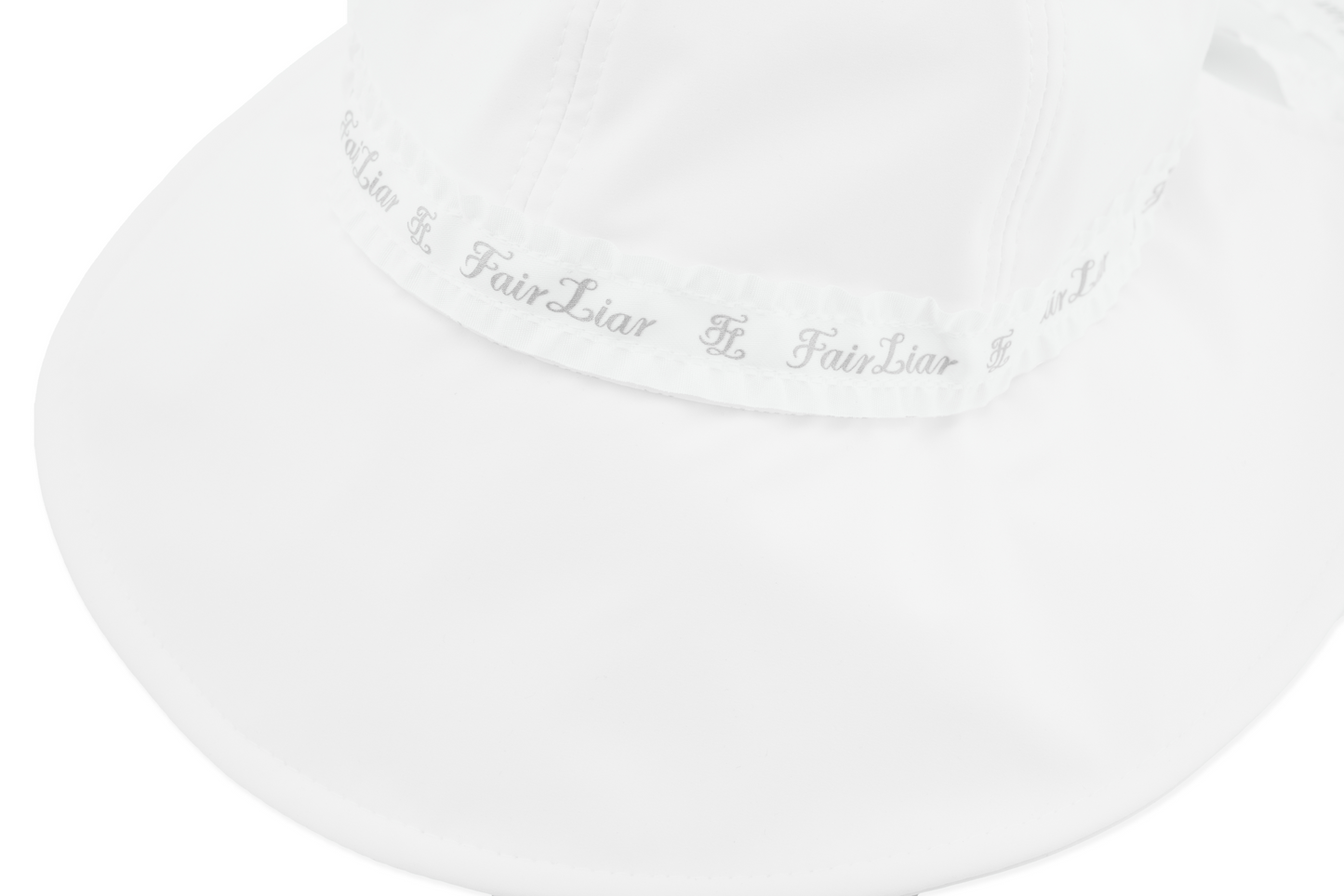 【RE-ORDER】フリルロゴテープ付きハット