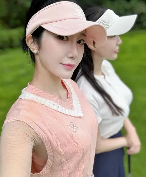 Vネックフリルニットベスト