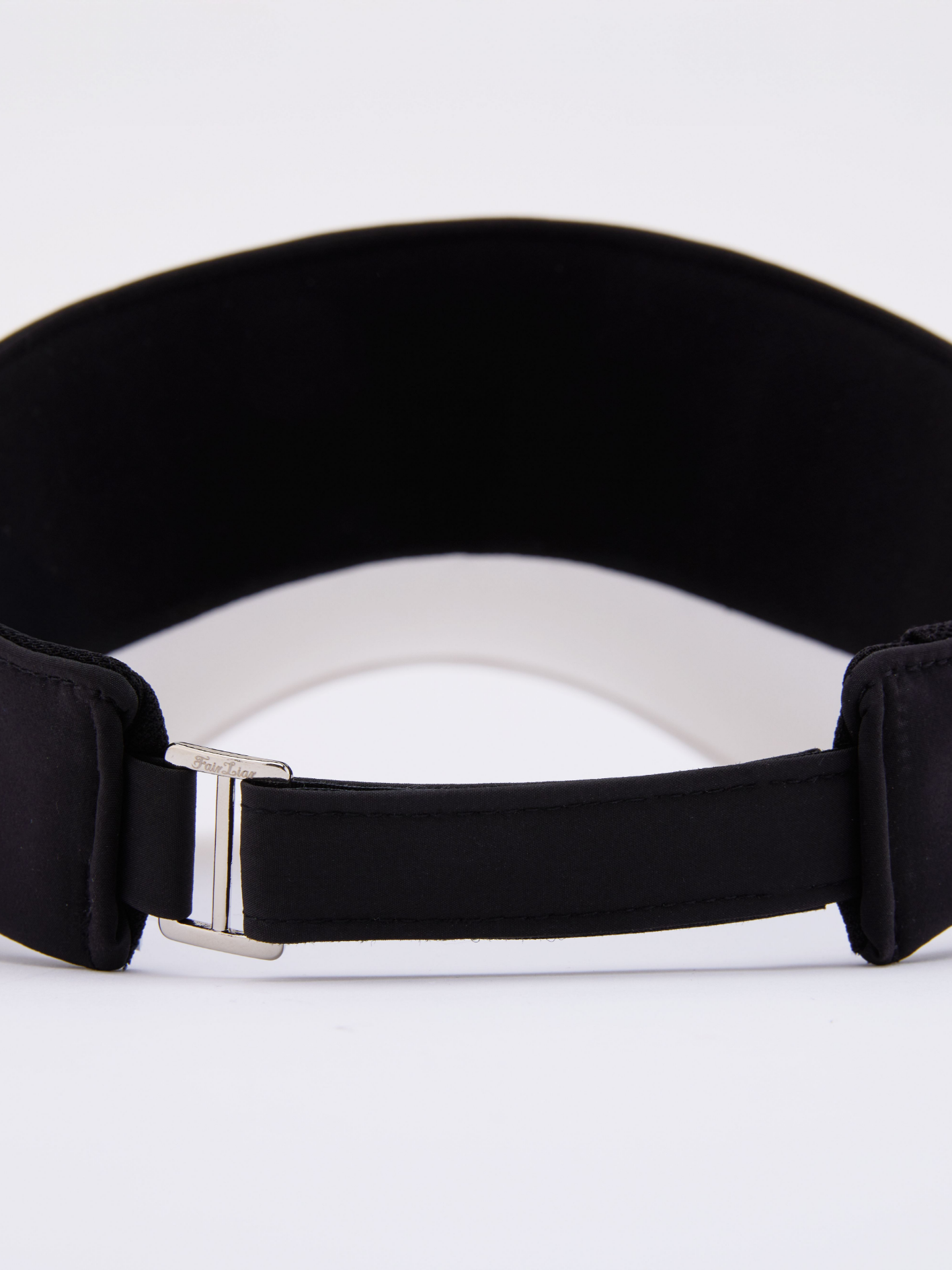 25SS ロゴ刺繍入りバイザー