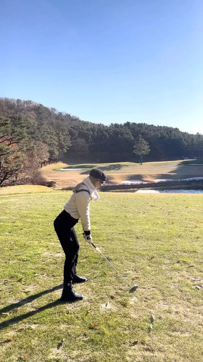 Vネックバックルウィンドプルーフカーディガン