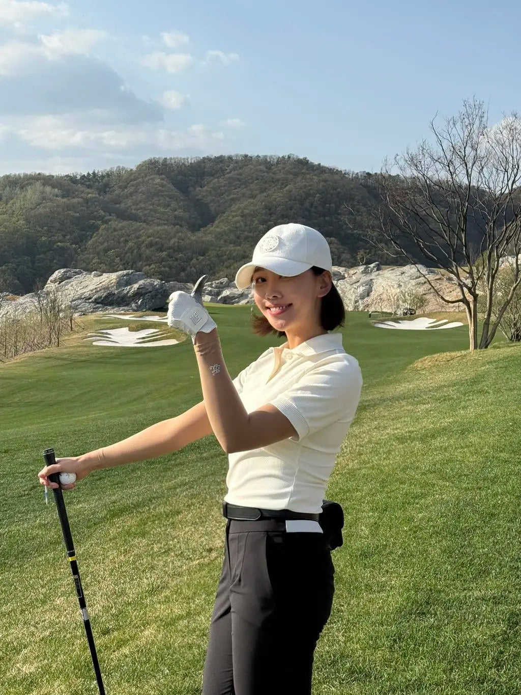 ストレートフィットパンツ