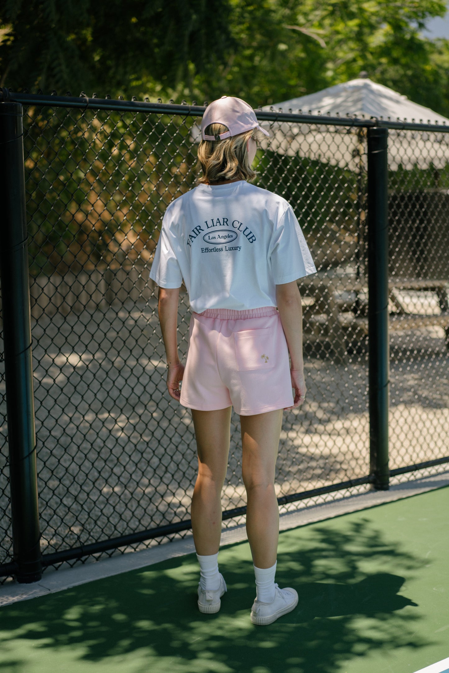 FLC エッセンシャルTシャツ (ホワイト)