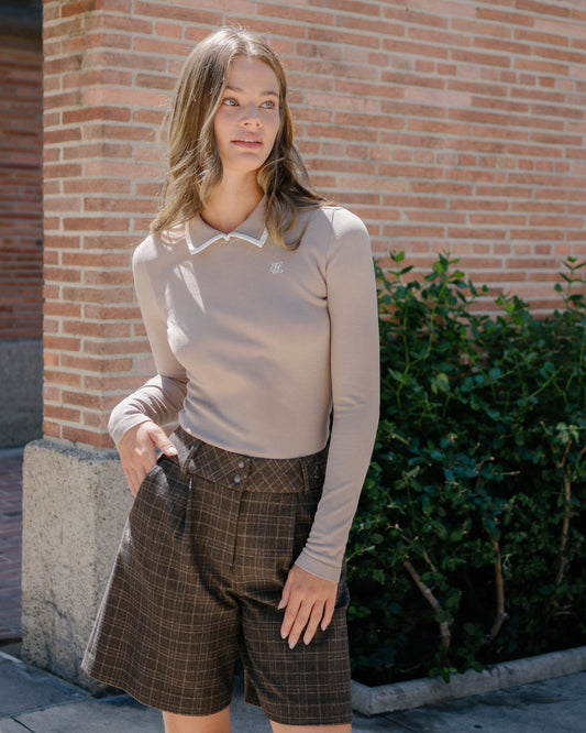 レザーカラーマッチニット