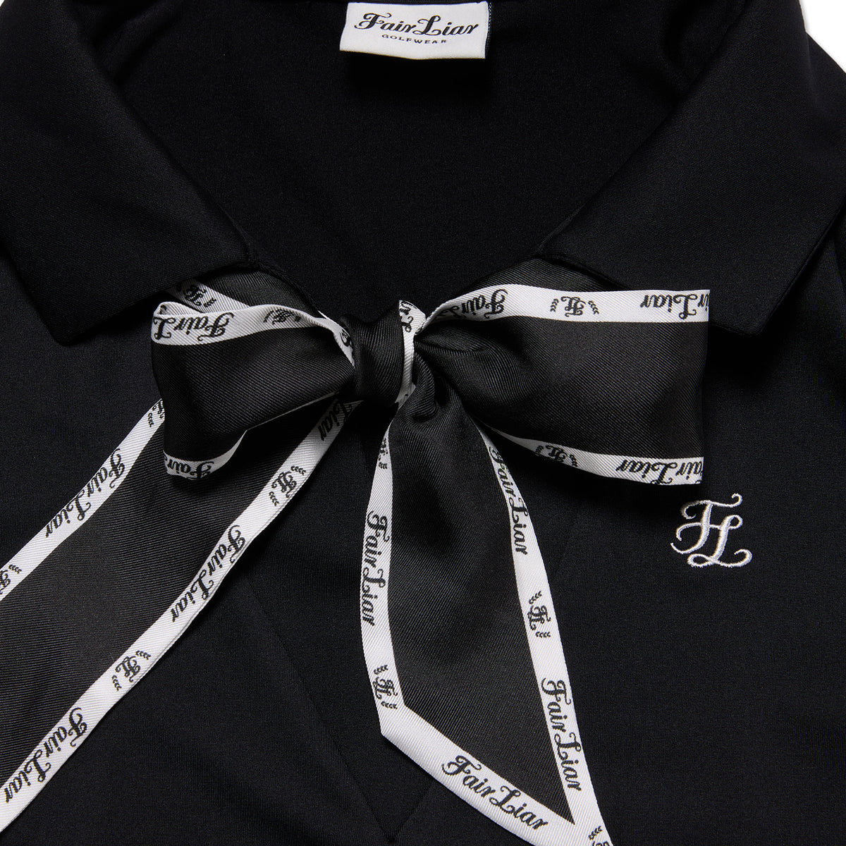 スカーフセットVネックTシャツ (ブラック) – 【公式】Fairliar Japan 