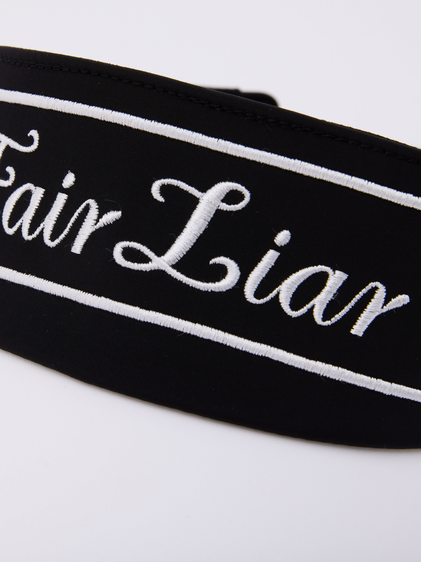 25SS ロゴ刺繍入りバイザー