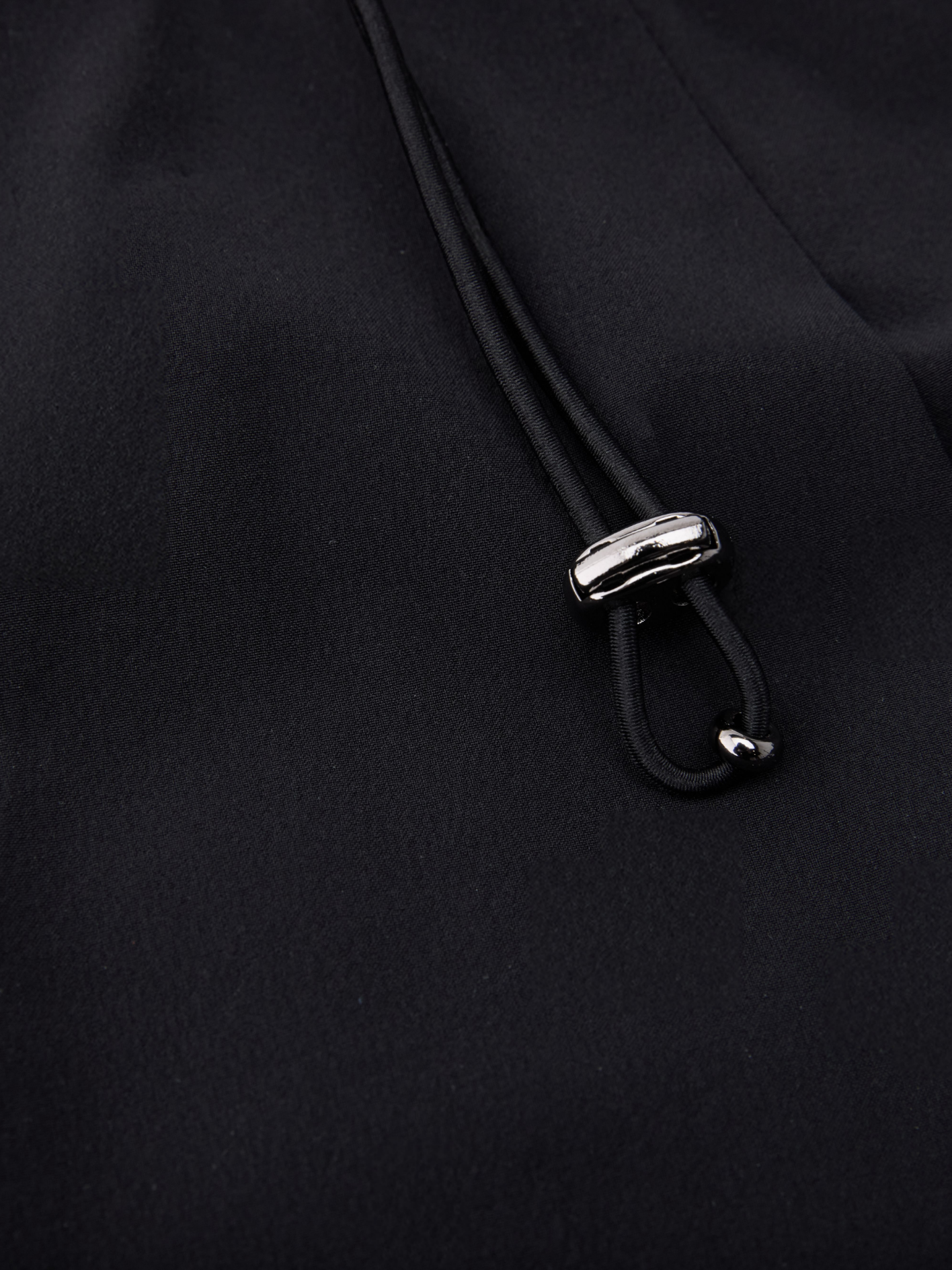 25SS ラッフルヘムジップアップジャンパー