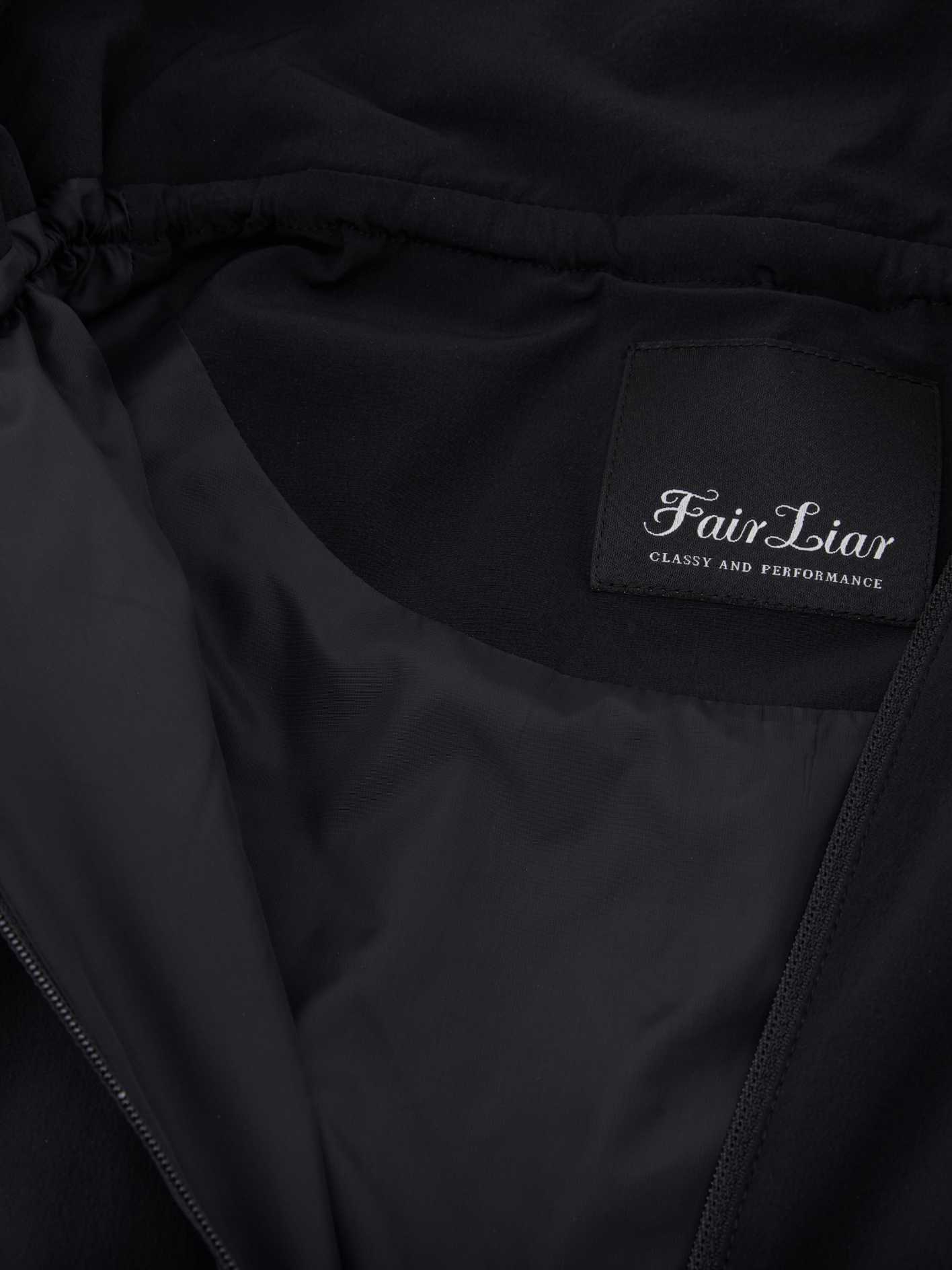 25SS ラッフルヘムジップアップジャンパー