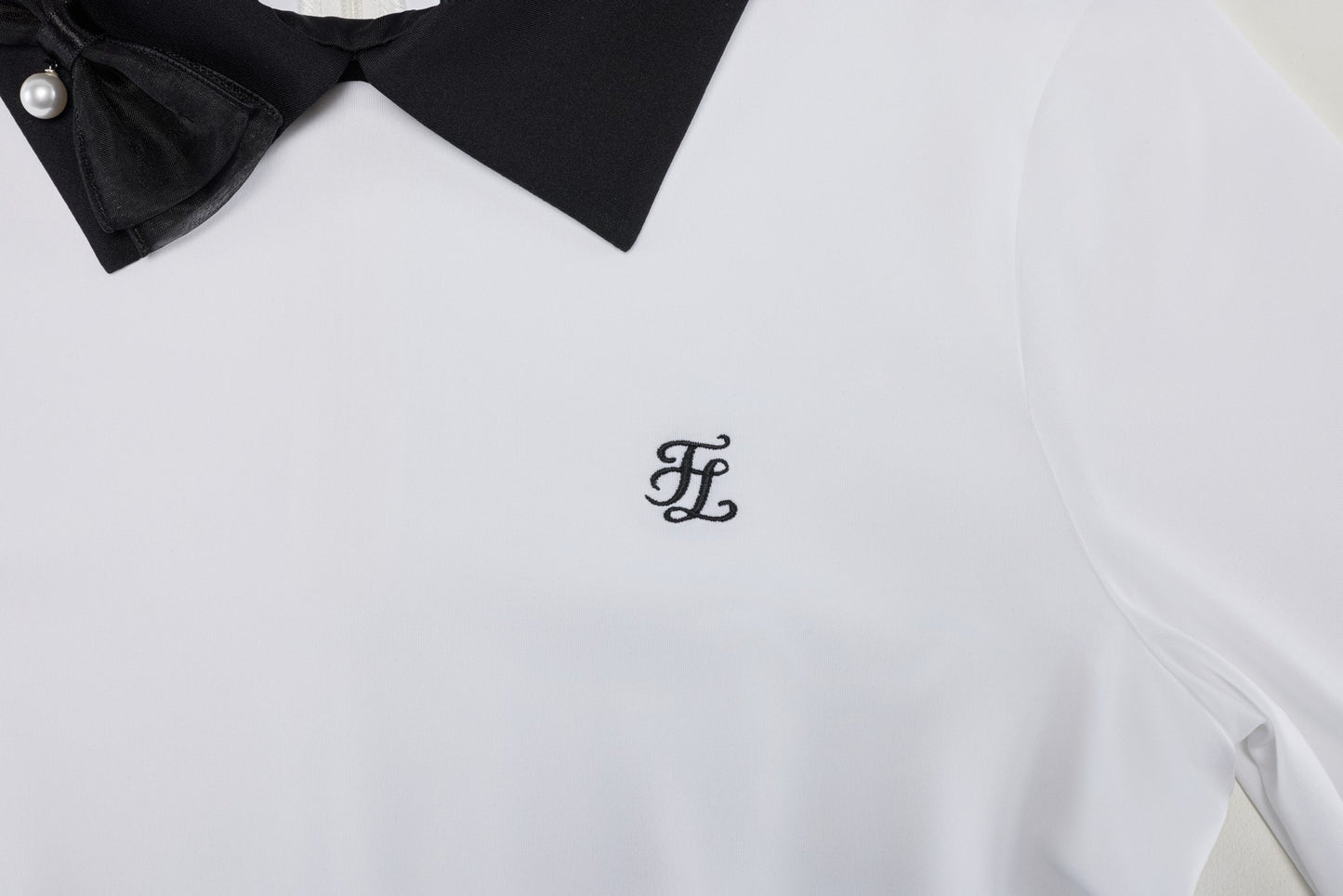リボン配色長袖Tシャツ (ホワイト)